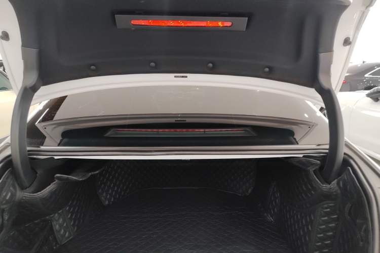 Used Mercedes-Benz C-Class 2023 C 200 L Sport Edition Trunk