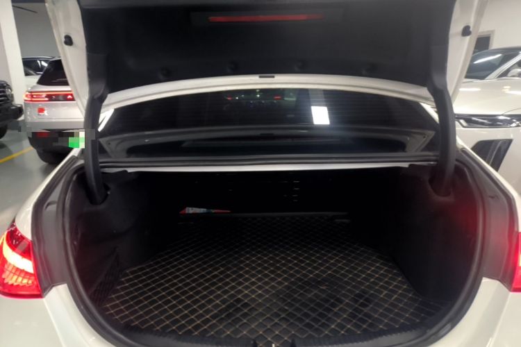 Used Mercedes-Benz C-Class 2023 Second Facelift C 260 L Sport Edition Trunk