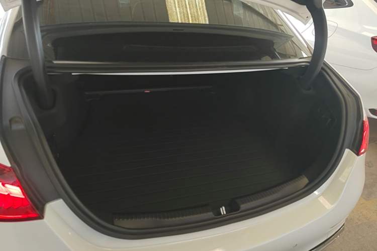 Used Mercedes-Benz C-Class 2023 Restyled C 260 L Sport Edition Trunk