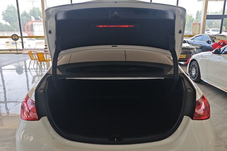 Used Mercedes-Benz C-Class 2023 Second Facelift C 260 L Sport Edition Trunk