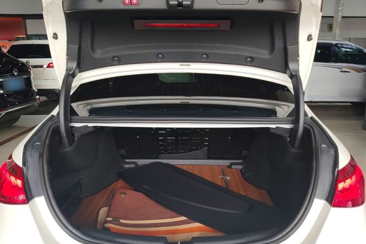 Used Mercedes-Benz C-Class 2023 C 200 L Sport Edition Trunk