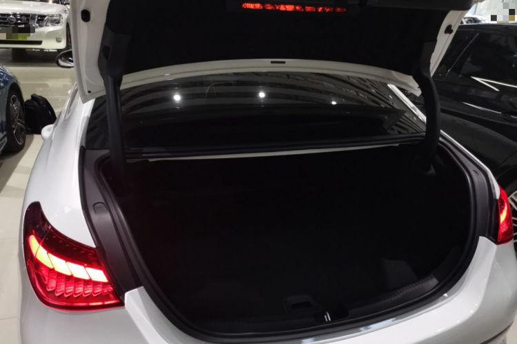 Used Mercedes-Benz C-Class 2023 Second Facelift C 260 L Sport Edition Trunk