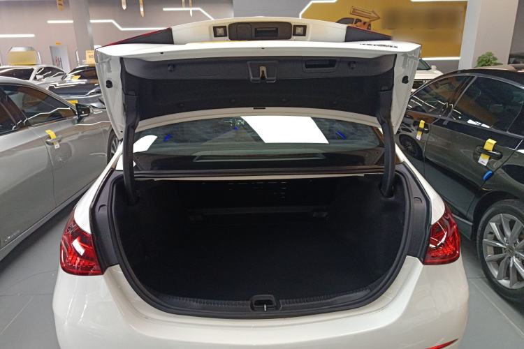 Used Mercedes-Benz C-Class 2023 Restyled C 260 L Sport Edition Trunk