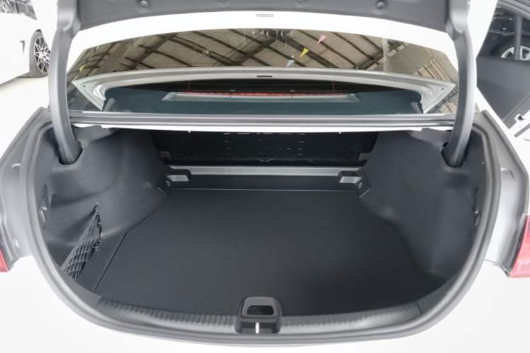 Used Mercedes-Benz C-Class 2023 Restyled C 260 L Sport Edition Trunk
