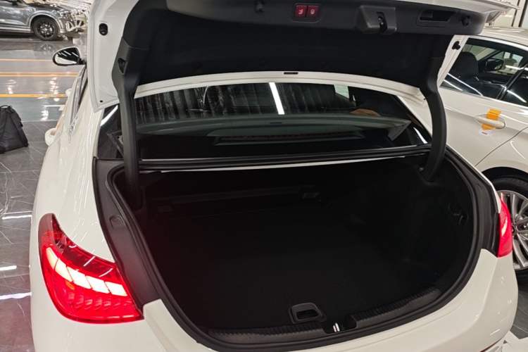 Used Mercedes-Benz C-Class 2023 Restyled C 260 L Sport Edition Trunk