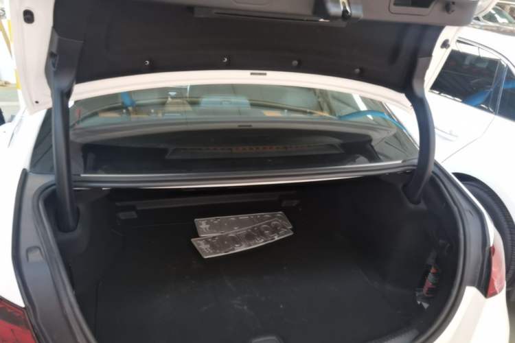 Used Mercedes-Benz C-Class 2023 C 200 L Sport Edition Trunk