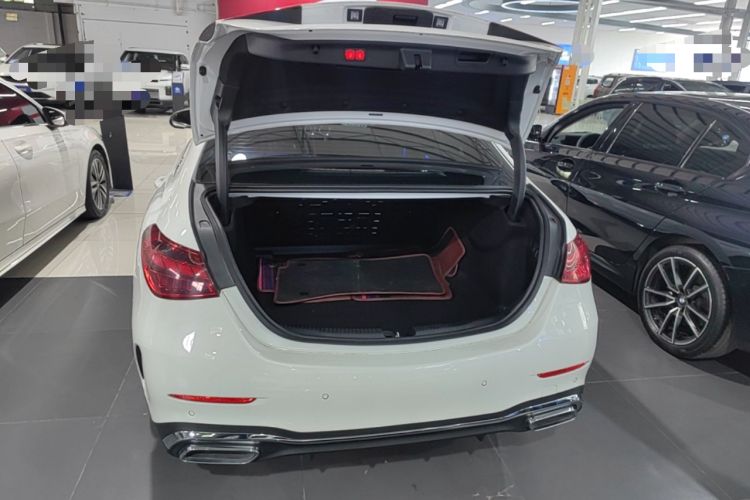 Used Mercedes-Benz C-Class 2023 Second Facelift C 260 L Sport Edition Trunk