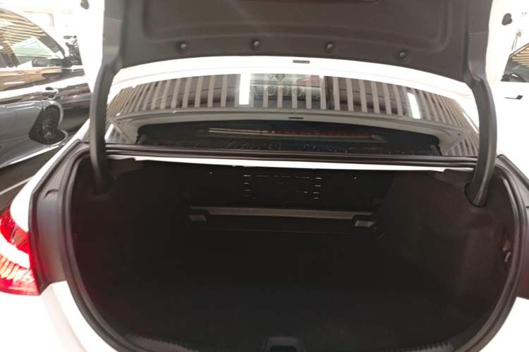 Used Mercedes-Benz C-Class 2023 Restyled C 260 L Sport Edition Trunk