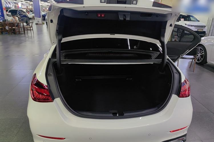 Used Mercedes-Benz C-Class 2023 Second Facelift C 260 L Sport Edition Trunk