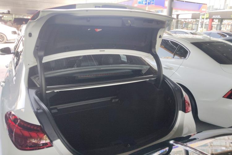 Used Mercedes-Benz C-Class 2023 C 260 L Sport Edition Trunk