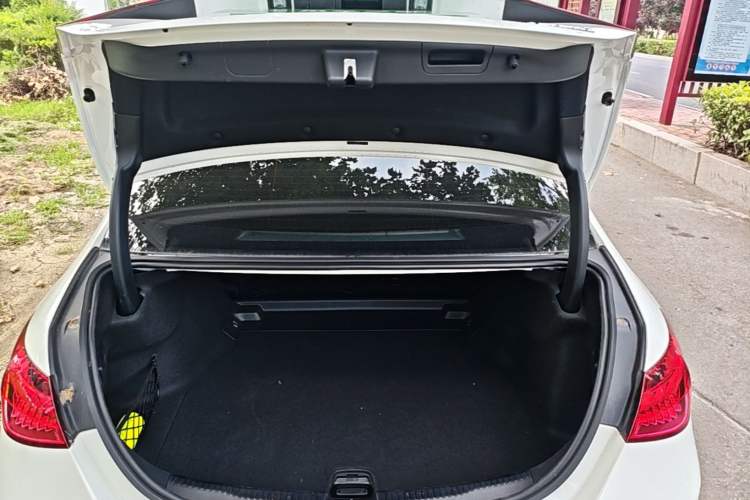 Used Mercedes-Benz C-Class 2023 Restyled C 260 L Sport Edition Trunk