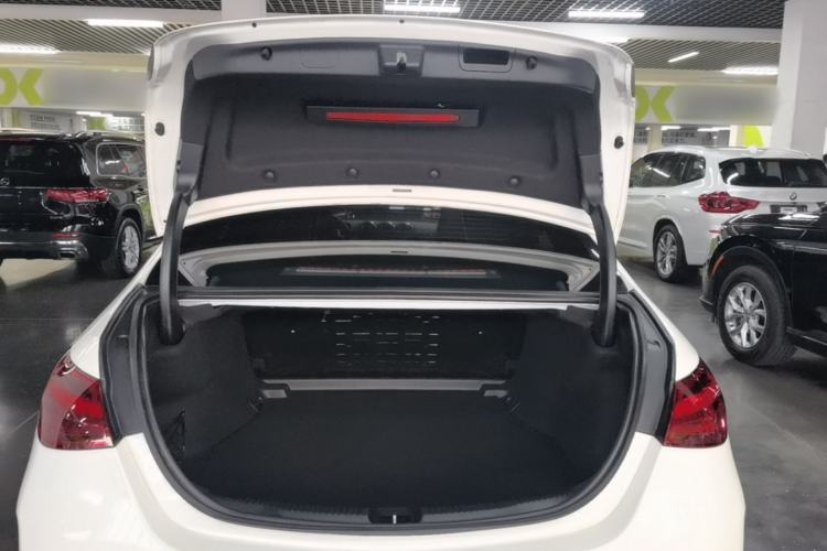 Used Mercedes-Benz C-Class 2023 Revised C 200 L Sport Edition Trunk