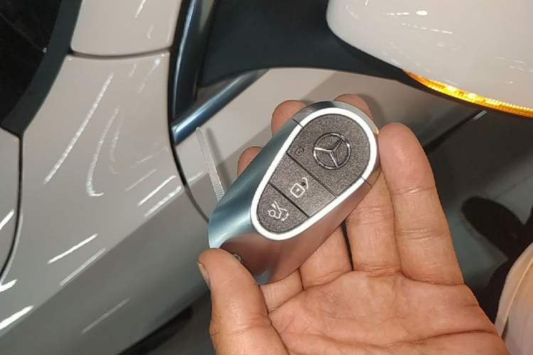 Used Mercedes-Benz C-Class 2023 Second Facelift C 260 L Sport Edition Vehicle Key
