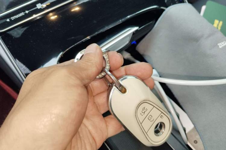 Used Mercedes-Benz C-Class 2023 C 260 L Sport Edition Vehicle Key