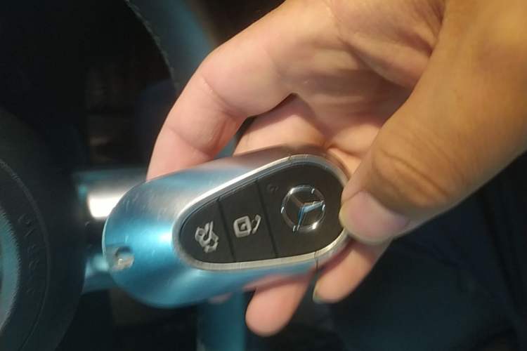 Used Mercedes-Benz C-Class 2023 C 260 L Sport Edition Vehicle Key