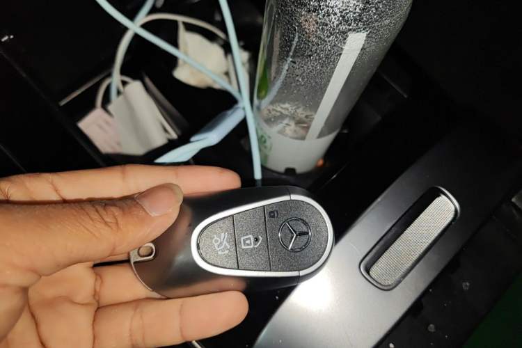 Used Mercedes-Benz C-Class 2023 Revised C 200 L Sport Edition Vehicle Key