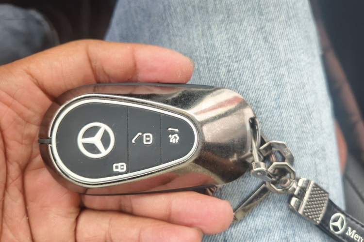 Used Mercedes-Benz C-Class 2023 C 260 L Sport Edition Vehicle Key