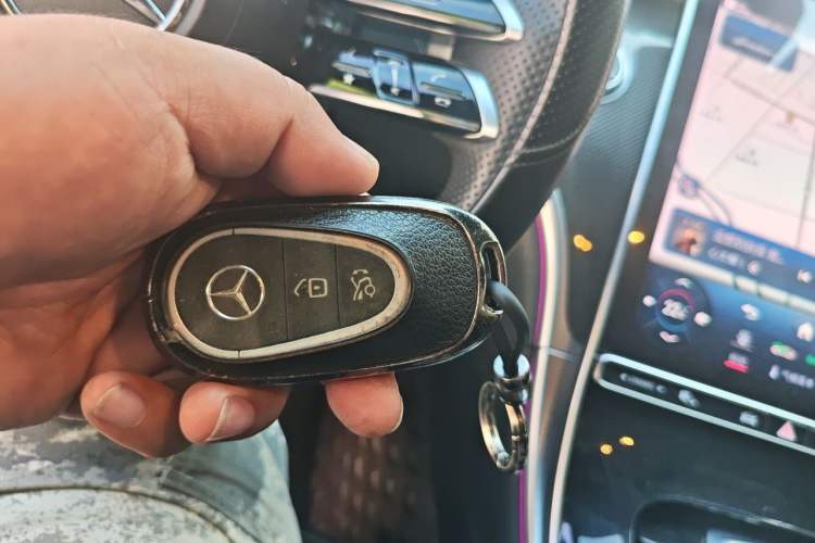 Used Mercedes-Benz C-Class 2023 C 260 L Sport Edition Vehicle Key