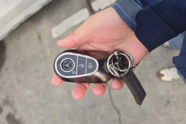 Used Mercedes-Benz C-Class 2023 Second Facelift C 260 L Sport Edition Vehicle Key