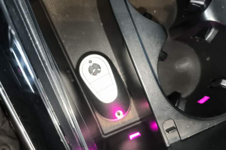 Used Mercedes-Benz C-Class 2023 C 260 L Sport Edition Vehicle Key
