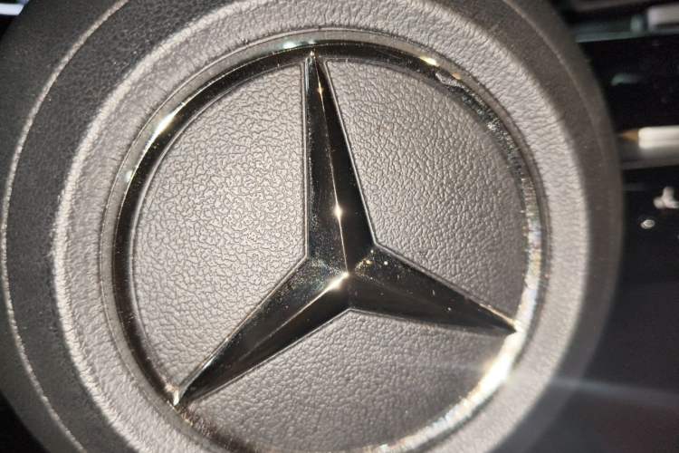 Used Mercedes-Benz C-Class 2023 Restyled C 260 L Sport Edition Vehicle Key