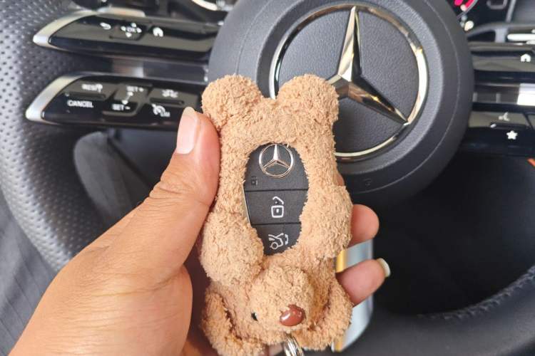 Used Mercedes-Benz C-Class 2023 C 260 L Sport Edition Vehicle Key