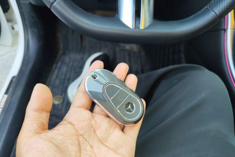 Used Mercedes-Benz C-Class 2023 C 260 L Sport Edition Vehicle Key