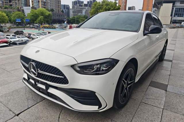 Mercedes-Benz C-Class 2023 Second Facelift C 260 L Starry Night Sports Edition usado
