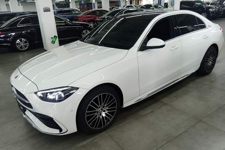 Used Mercedes-Benz C-Class 2023 Second Facelift C 260 L Sport Edition Guazi used car, China used car export, Used car for sale, Used cars, Cheapest cars for sale