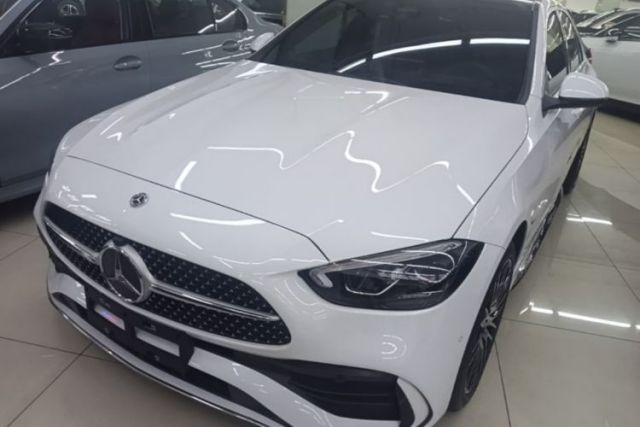 Mercedes-Benz C-Class 2023 Second Facelift C 260 L Sport Edition usado