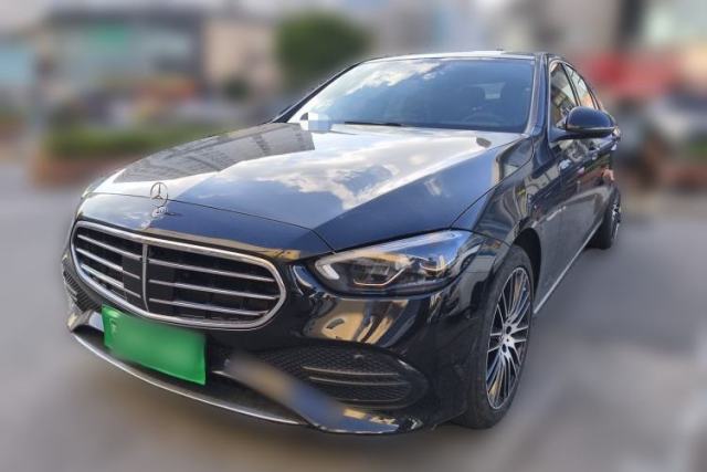 Mercedes-Benz C-Class 2024 C 260 L usado