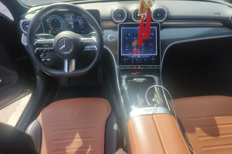 Used Mercedes-Benz C-Class 2024 Restyled C 260 L Sport Edition Center Console