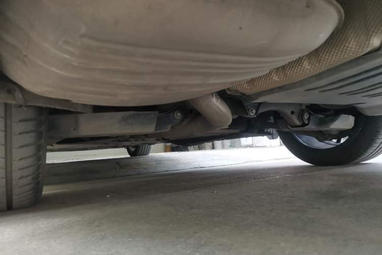 Used Mercedes-Benz C-Class 2024 C 260 L Chassis Rear Left