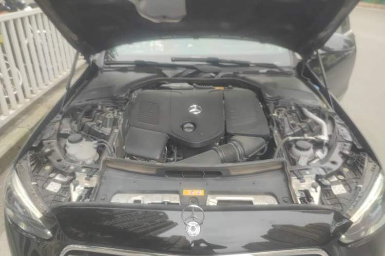 Used Mercedes-Benz C-Class 2024 Revised Version C 260 L Engine Bay