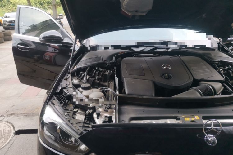Used Mercedes-Benz C-Class 2024 C 260 L Engine Bay Right