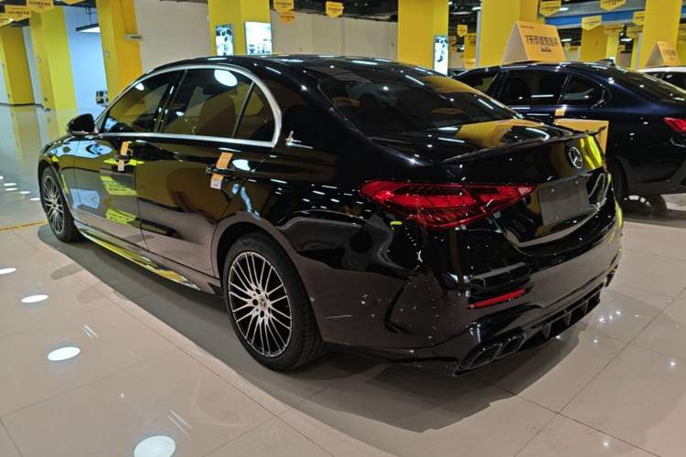 Used Mercedes-Benz C-Class 2024 Restyled C 200 L Sport Edition Exterior 2