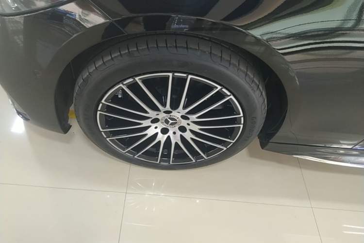 Used Mercedes-Benz C-Class 2024 C 200 L Sport Edition Exterior 4