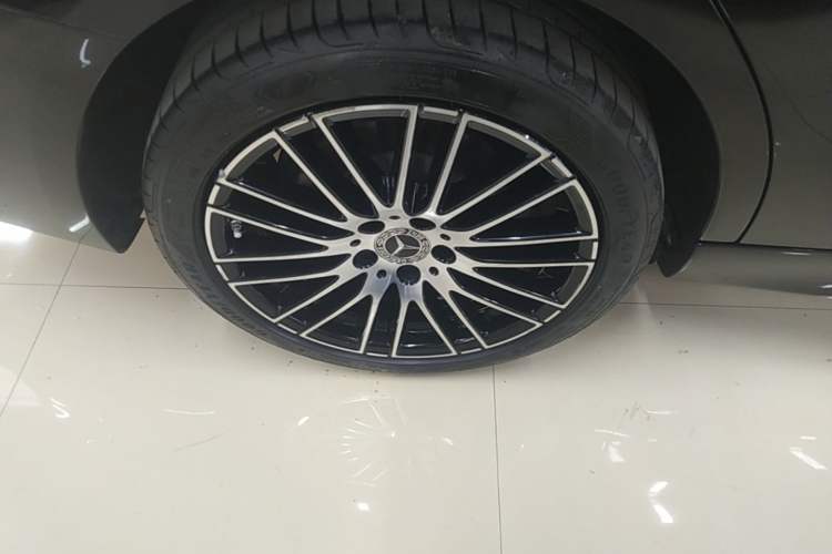 Used Mercedes-Benz C-Class 2024 C 200 L Sport Edition Exterior 5