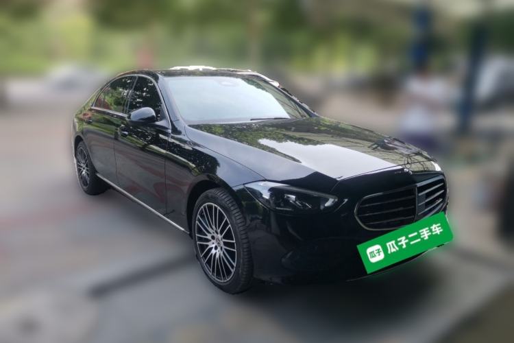 Used Mercedes-Benz C-Class 2024 C 260 L Front Right 45 Deg