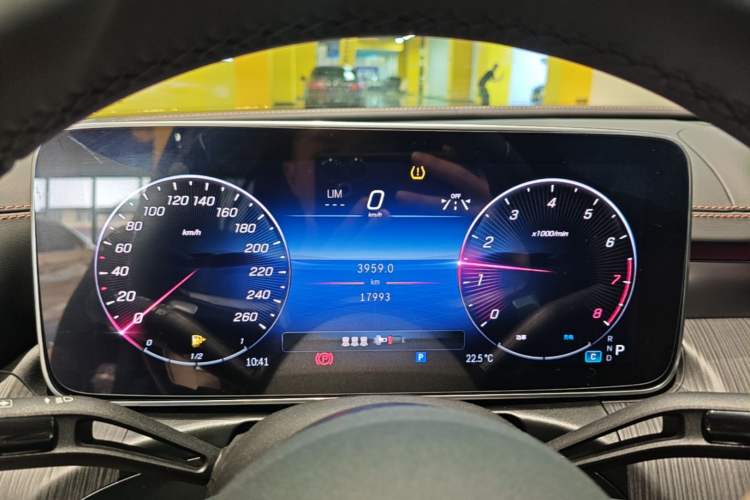 Used Mercedes-Benz C-Class 2024 Restyled C 200 L Sport Edition Instrument Cluster