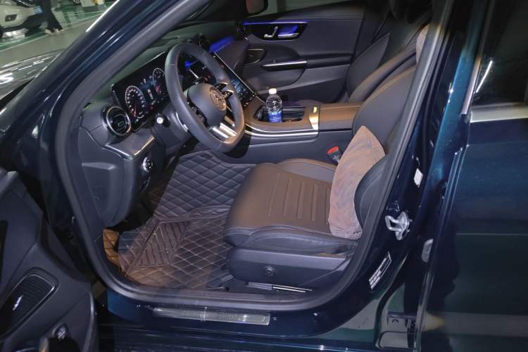 Used Mercedes-Benz C-Class 2024 Restyled C 200 L Sport Edition Left Front Seat