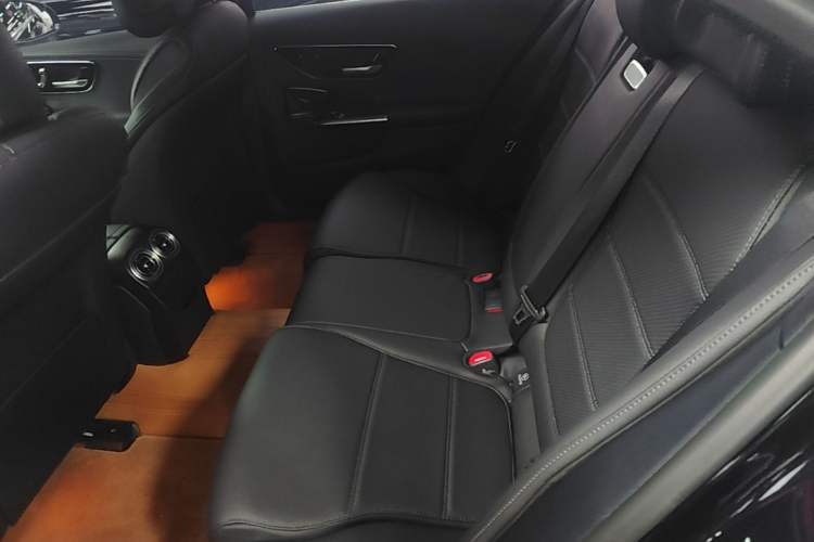 Used Mercedes-Benz C-Class 2024 Revised Version C 260 L Left Rear Seat
