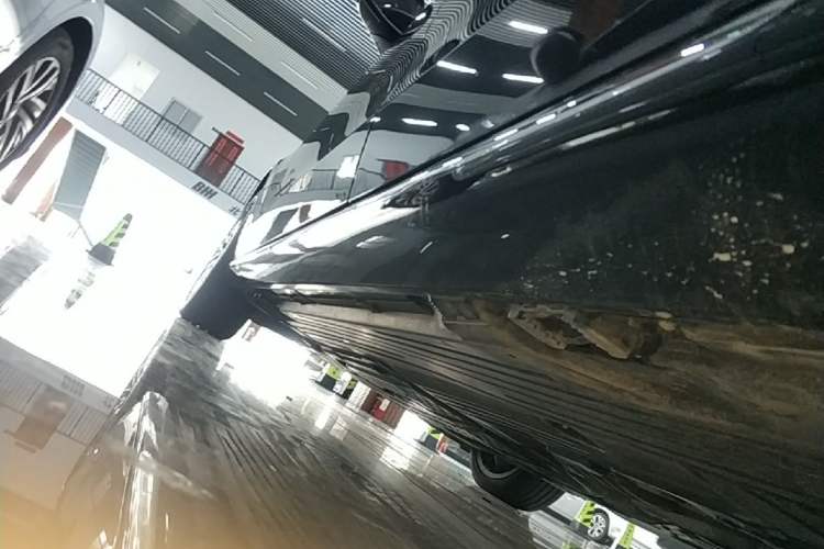 Used Mercedes-Benz C-Class 2024 Revised Version C 260 L Left Side Sill