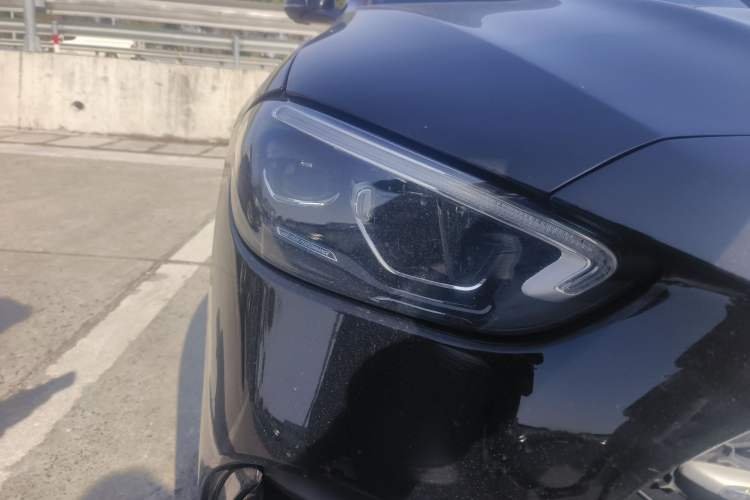 Used Mercedes-Benz C-Class 2024 Restyled C 260 L Sport Edition Right Front Headlight
