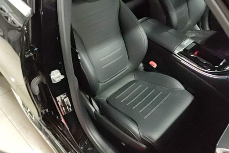 Used Mercedes-Benz C-Class 2024 Restyled C 260 L Sport Edition Right Front Seat