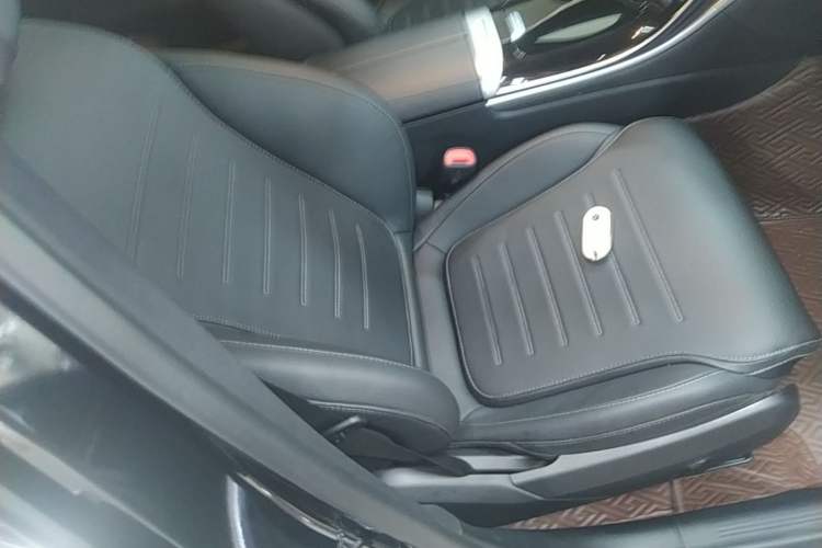 Used Mercedes-Benz C-Class 2024 C 200 L Sport Edition Right Front Seat