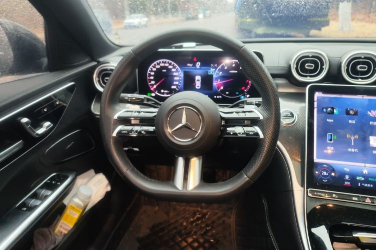 Used Mercedes-Benz C-Class 2024 Restyled C 260 L Sport Edition Steering Wheel