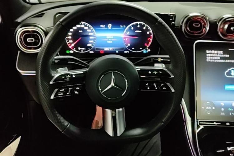 Used Mercedes-Benz C-Class 2024 Restyled C 260 L Sport Edition Steering Wheel