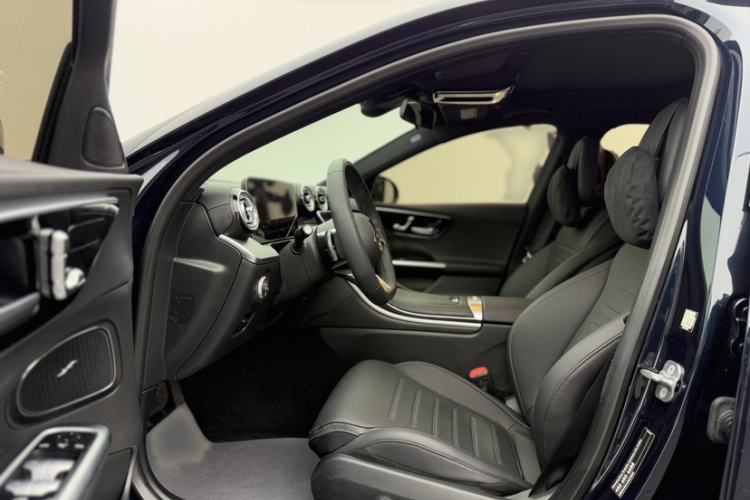 Used Mercedes-Benz C-Class 2024 C 260 L Sport Edition Interior 2