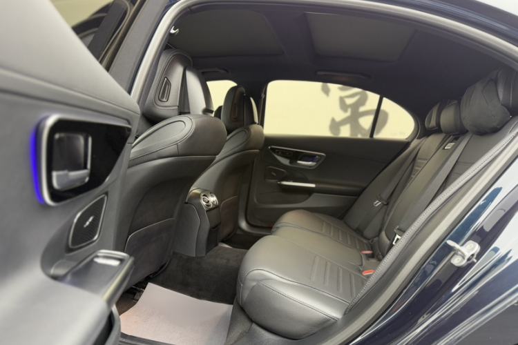 Used Mercedes-Benz C-Class 2024 C 260 L Sport Edition Interior 3